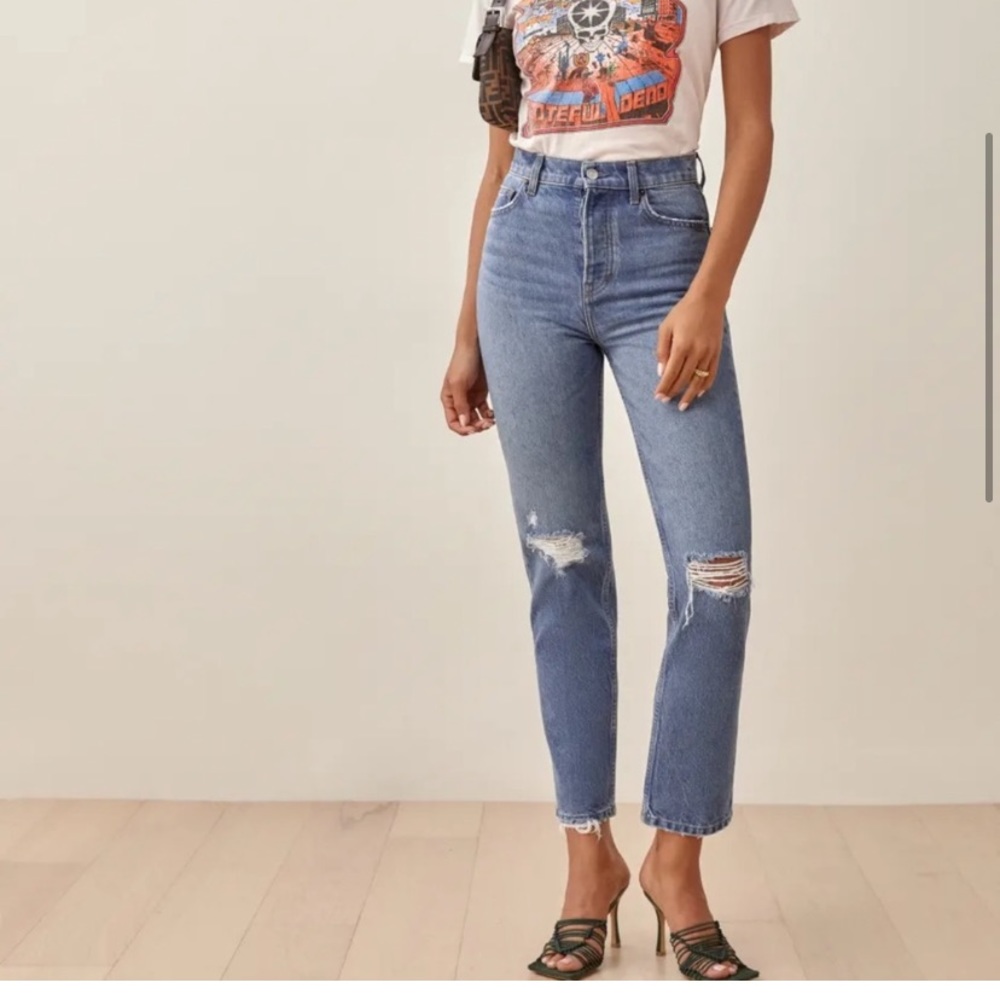 Reformation Cynthia High Rise Destroyed Jean - Picture 3 of 10